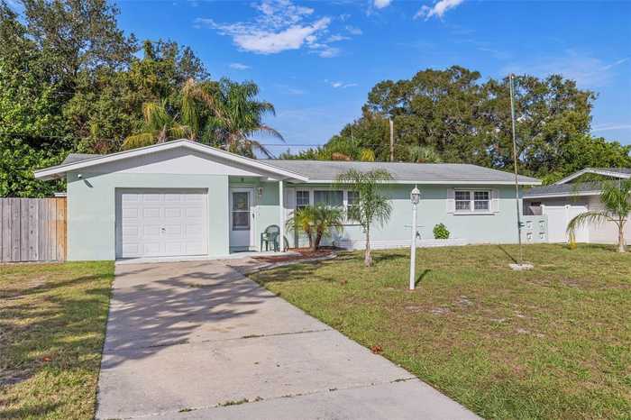 photo 1: 11419 72ND TERRACE, SEMINOLE FL 33772