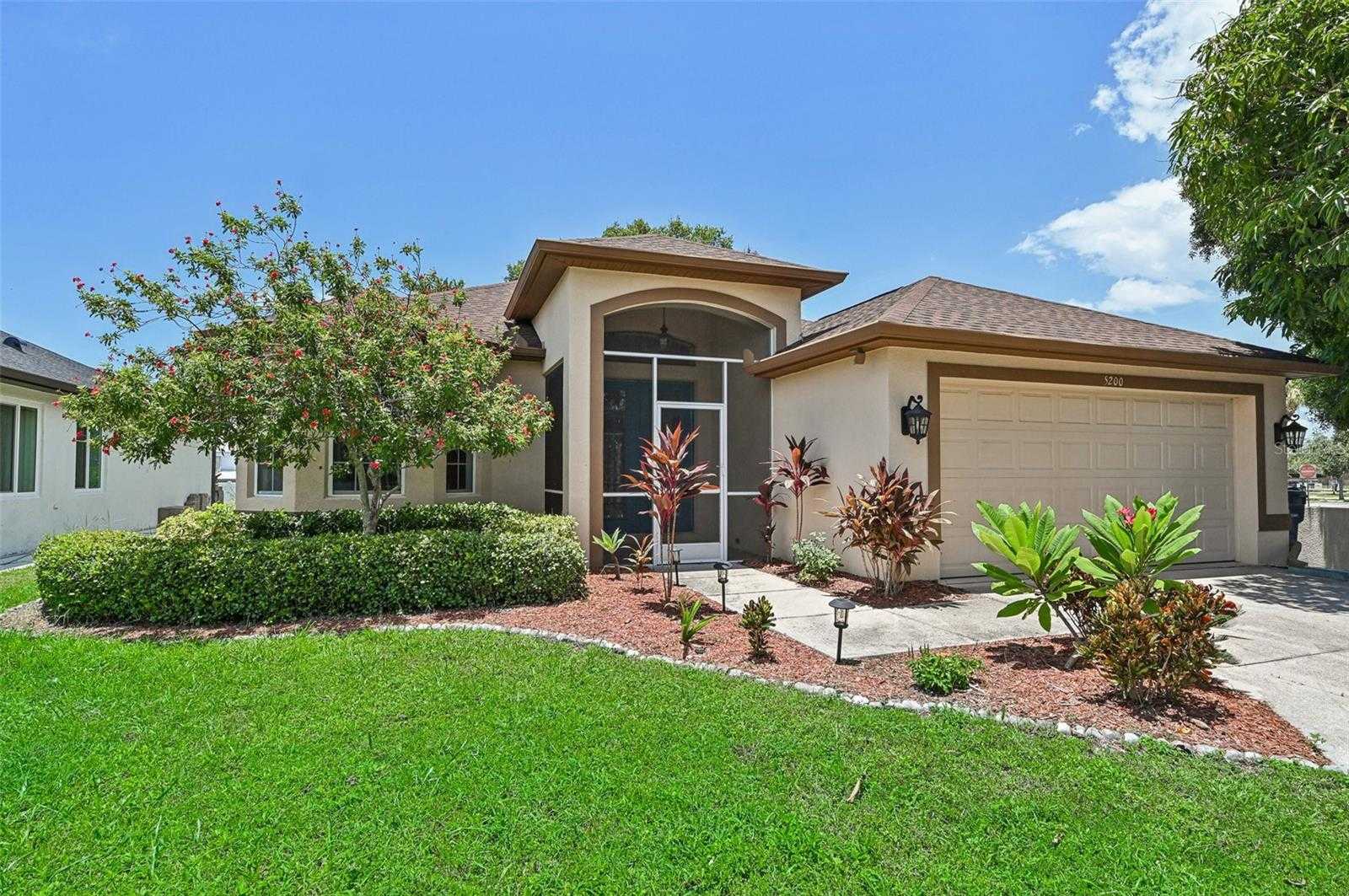 photo 3: 5200 ECHO LANE, SARASOTA FL 34233