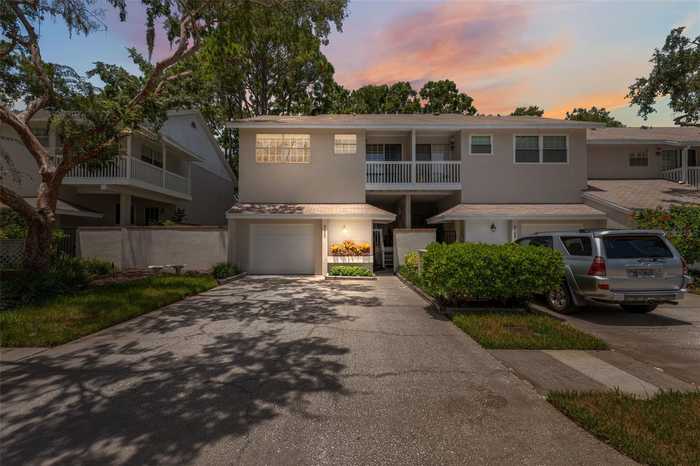 photo 2: 5111 S JULES VERNE COURT, TAMPA FL 33611