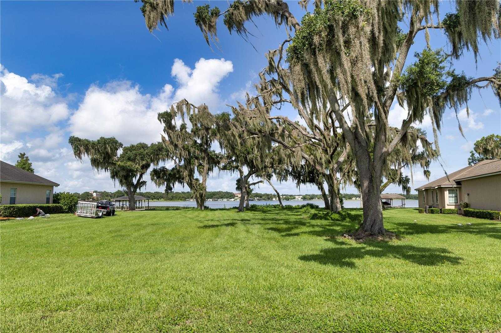 photo 1: ISLAND SHORES LANE, LAKELAND FL 33809