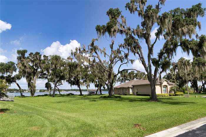 photo 2: ISLAND SHORES LANE, LAKELAND FL 33809