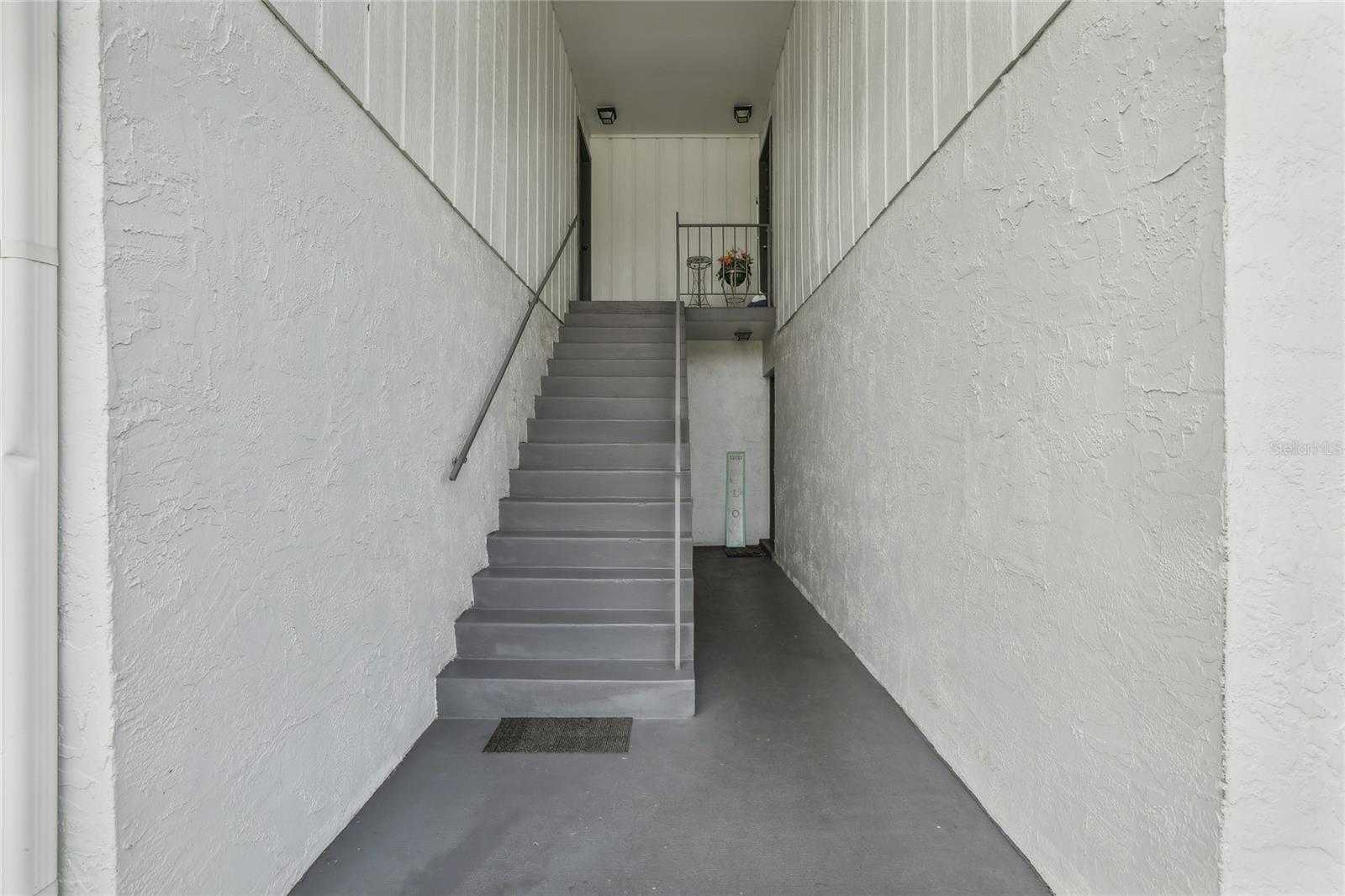 photo 3: 1000 S SEMORAN BOULEVARD Unit 604, WINTER PARK FL 32792