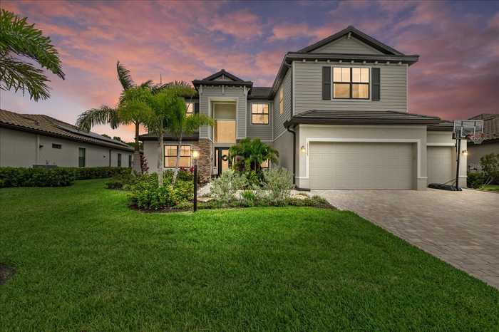 photo 2: 17335 POLO TRAIL, BRADENTON FL 34211