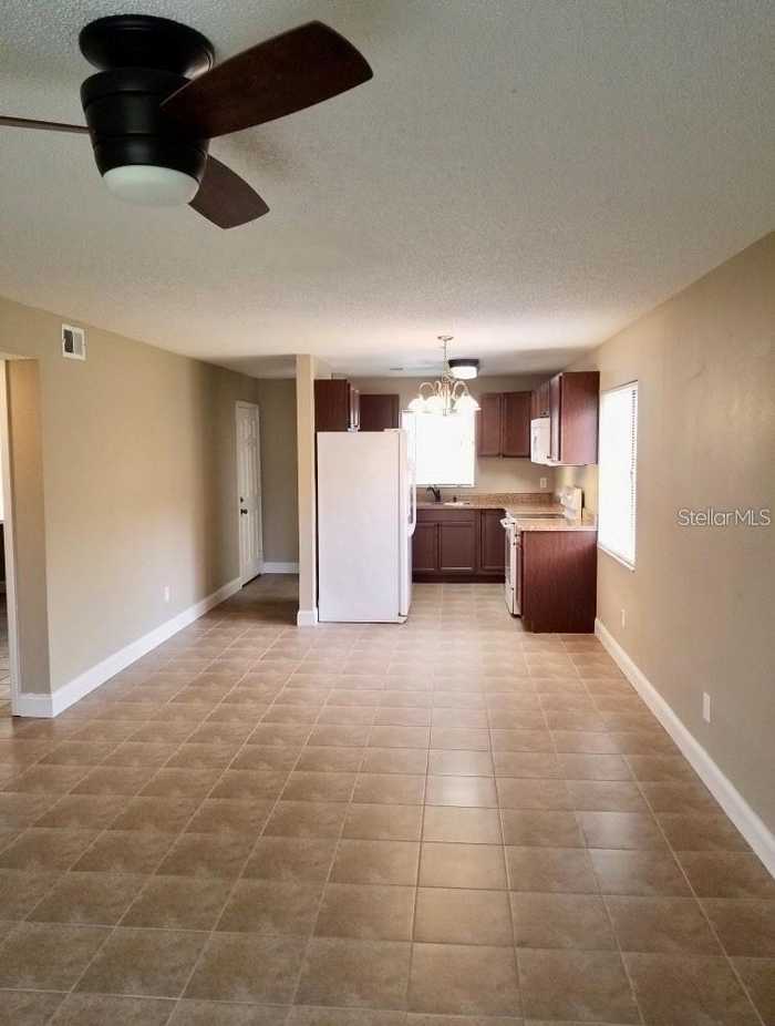 photo 2: 100 CORY LANE, WINTER SPRINGS FL 32708