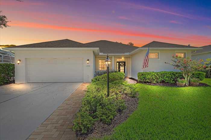 photo 1: 11848 HOLLYHOCK DRIVE, LAKEWOOD RANCH FL 34202