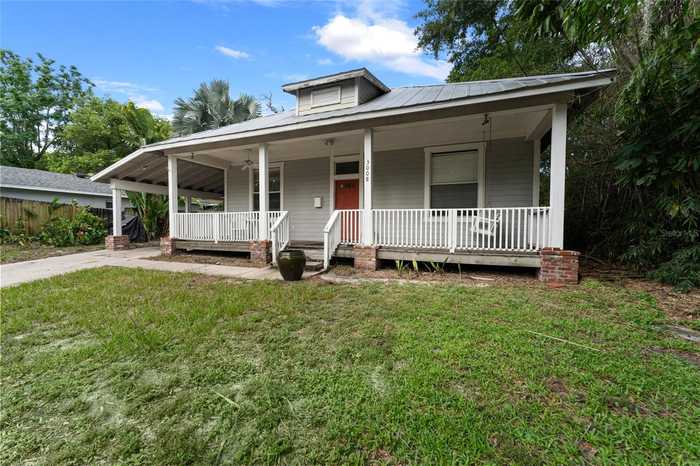 photo 2: 3008 N TAMPA STREET, TAMPA FL 33603