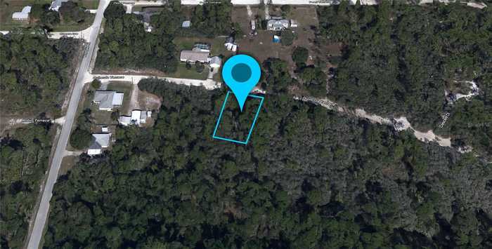 photo 1: 1121 QUINCULA TERRACE, SEBRING FL 33875