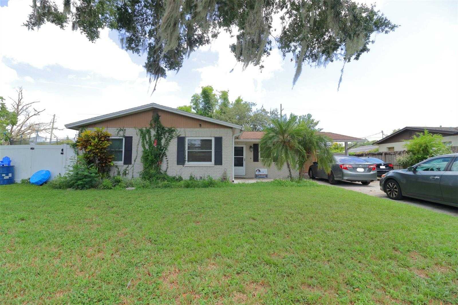 photo 2: 1411 FERNWOOD PLACE, SEFFNER FL 33584