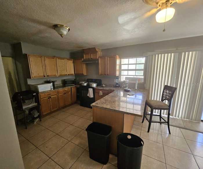 photo 2: 836 ROSEMERE CIRCLE, ORLANDO FL 32835