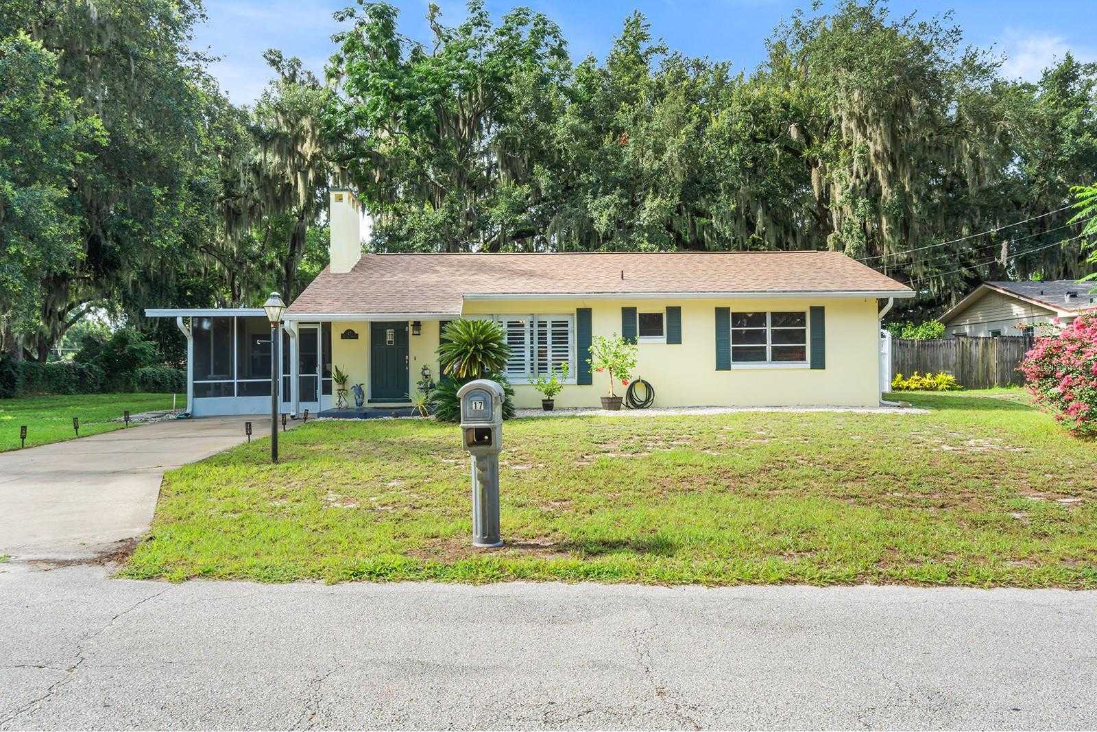 photo 1: 17 CATALINA DRIVE, DEBARY FL 32713