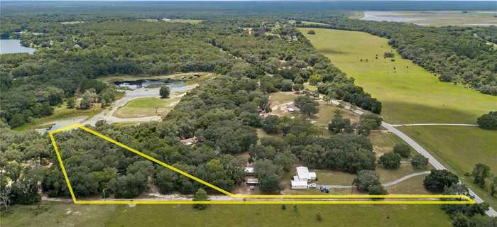 photo 2: 9721 SE HIGHWAY 464C, OCKLAWAHA FL 32179