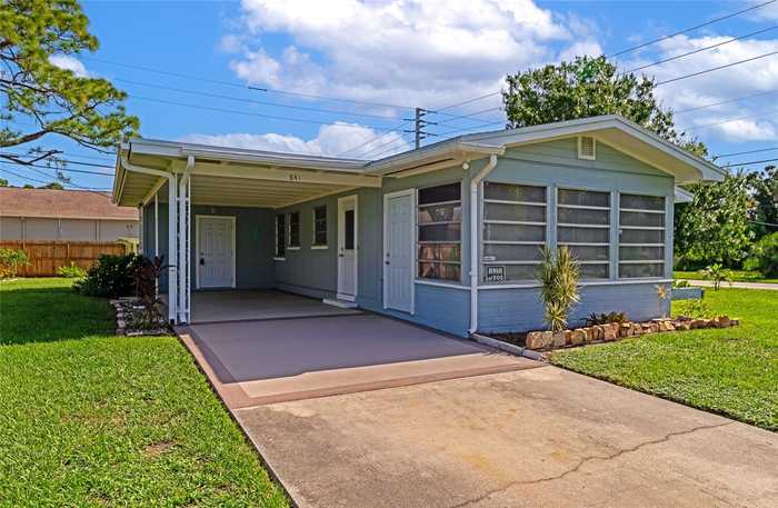 photo 1: 841 CYPRESS AVENUE, VENICE FL 34285