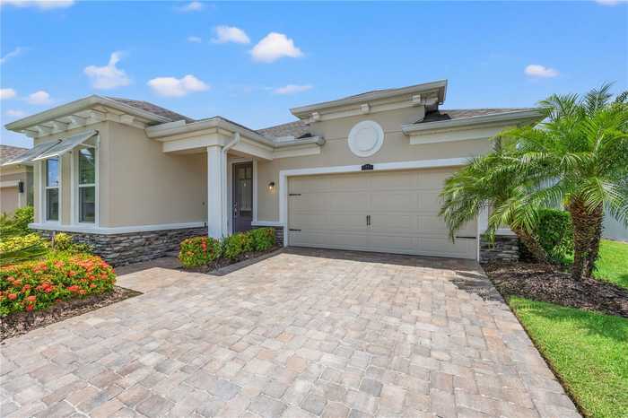 photo 2: 5236 BENTGRASS WAY, LAKEWOOD RANCH FL 34211