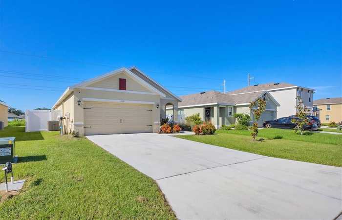 photo 2: 5113 WEDGELEAF WAY, PALMETTO FL 34221