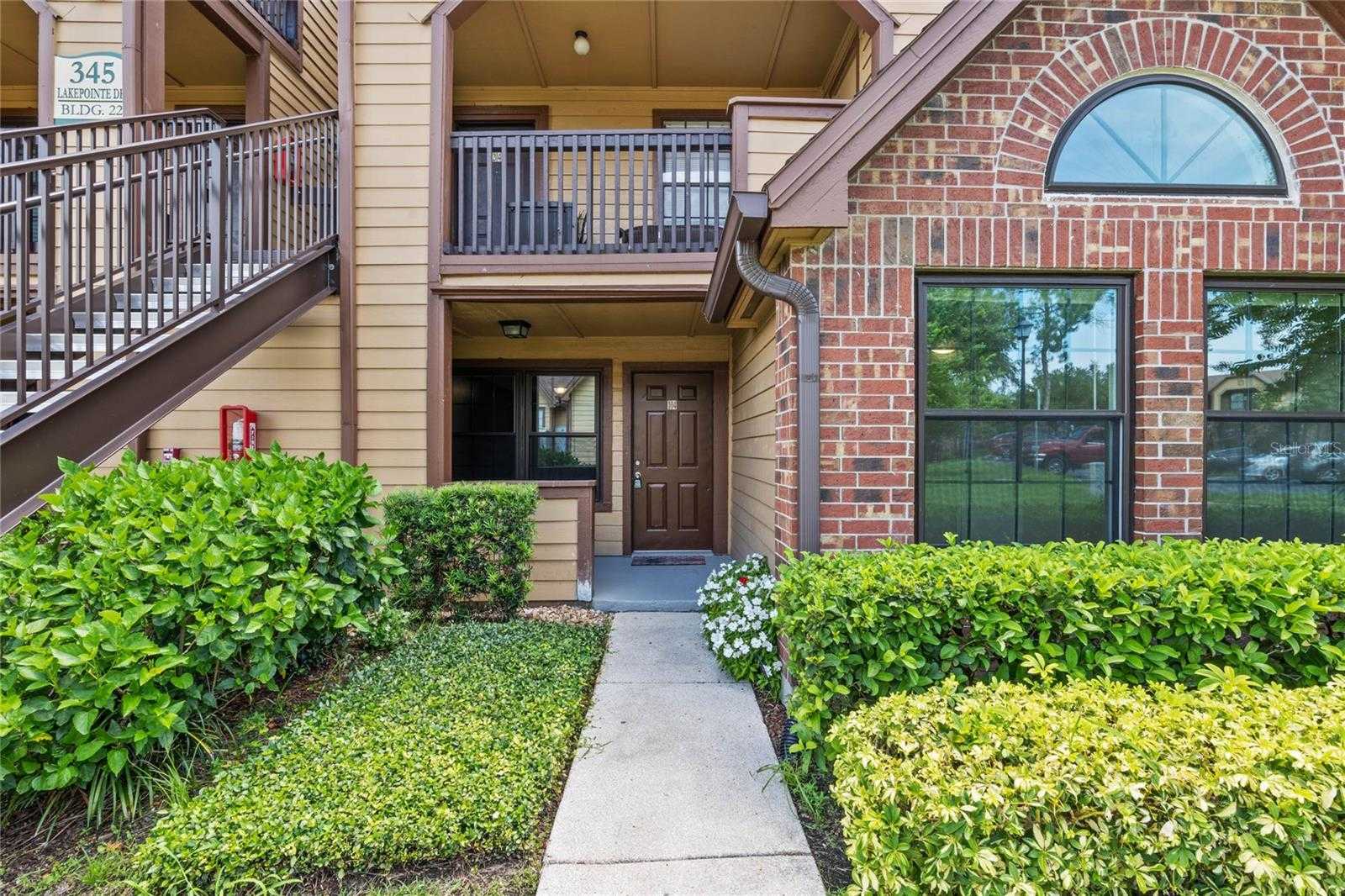 photo 2: 345 LAKEPOINTE DRIVE Unit 104, ALTAMONTE SPRINGS FL 32701