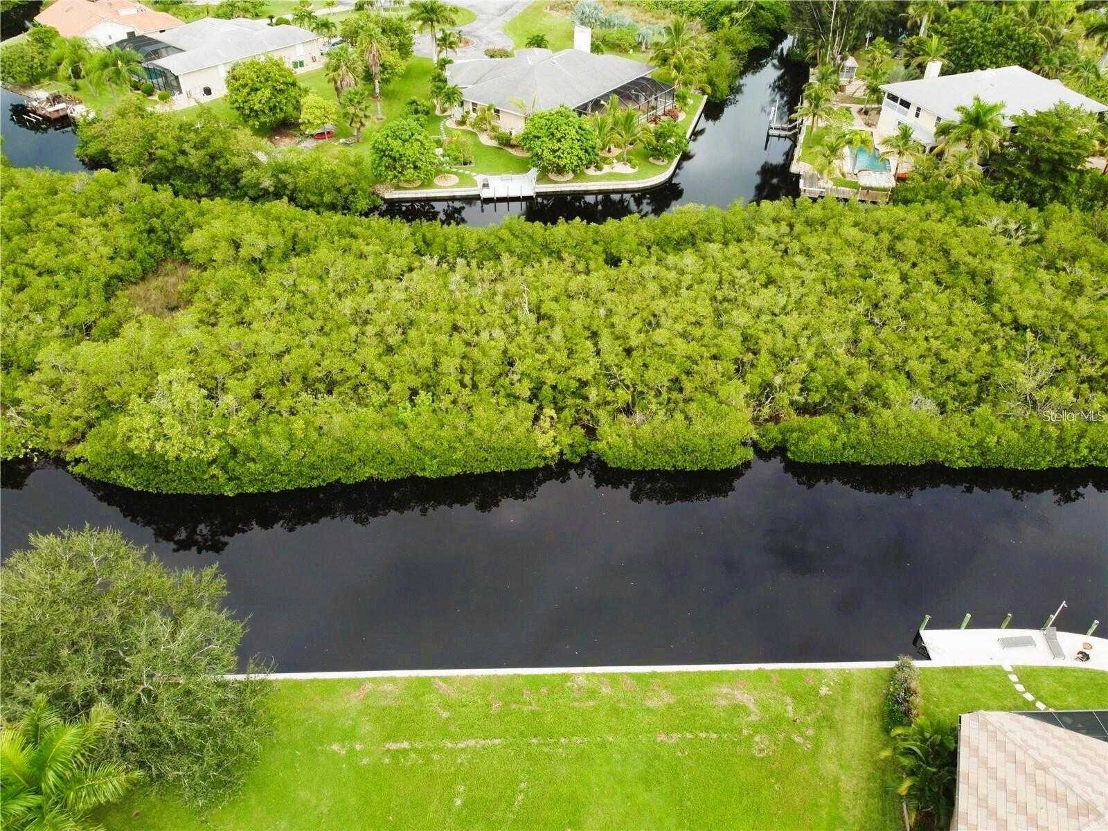 photo 3: 3500 MARSALA COURT, PUNTA GORDA FL 33950