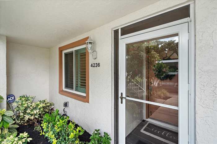 photo 2: 4236 MADEIRA COURT Unit 3313, SARASOTA FL 34233