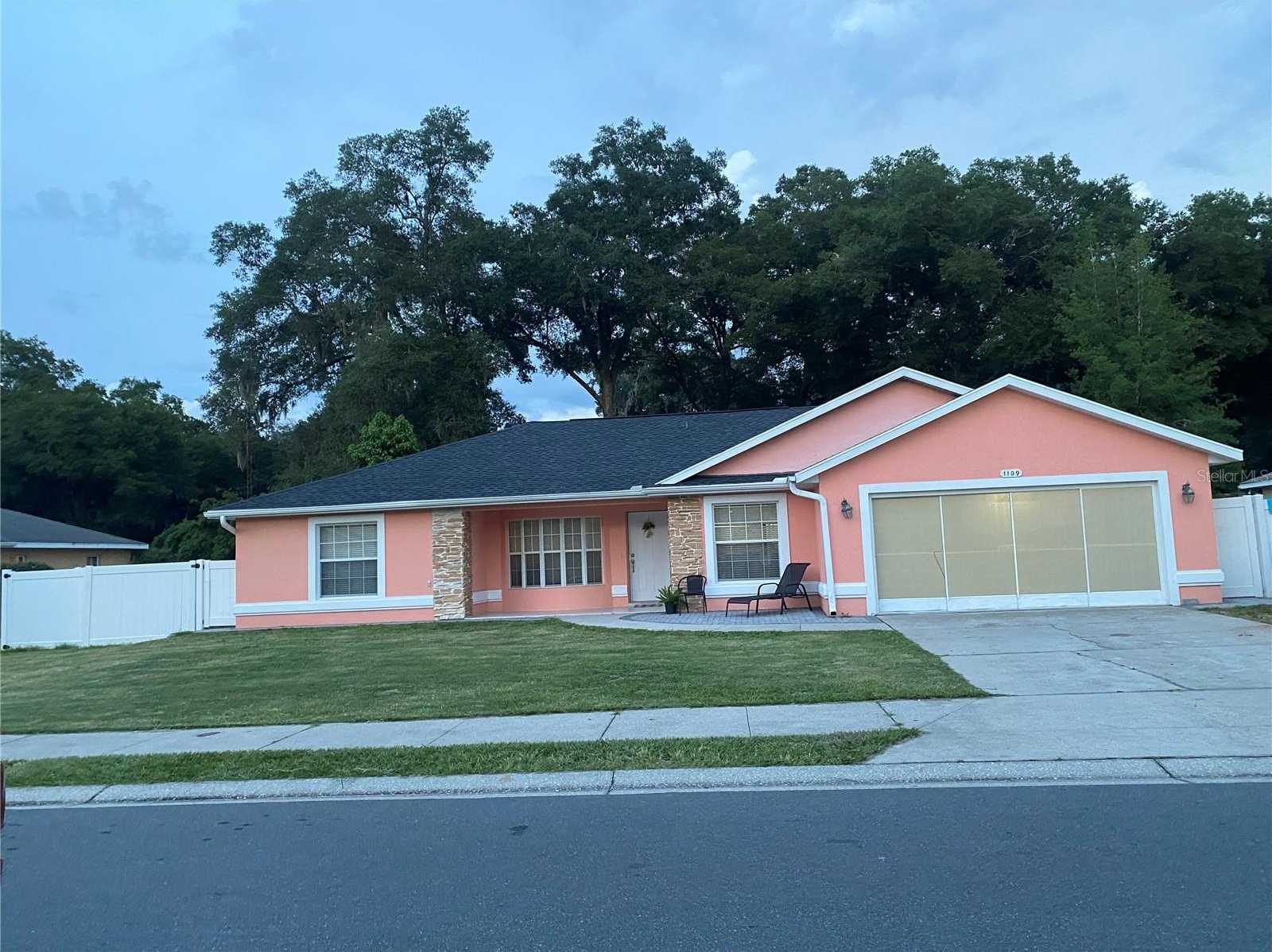 photo 1: 1109 22ND AVE, OCALA FL 34470