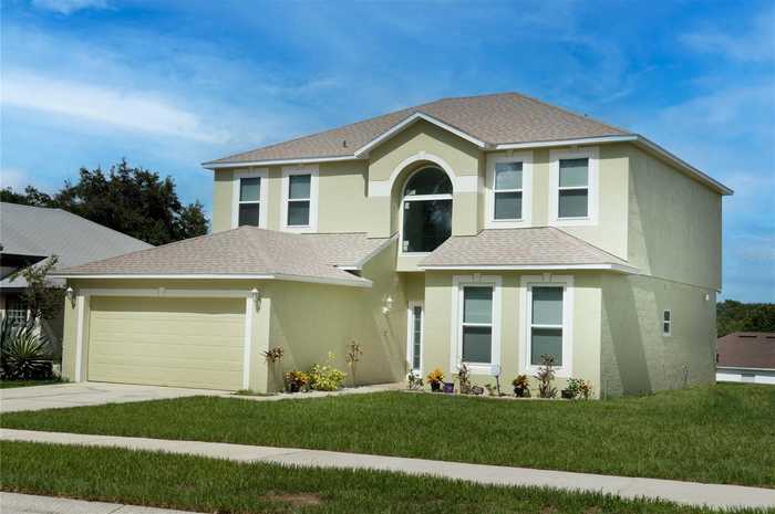 photo 1: 802 HIGH POINTE CIRCLE, MINNEOLA FL 34715