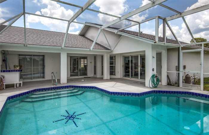 photo 2: 128 TORRINGTON STREET, PORT CHARLOTTE FL 33954