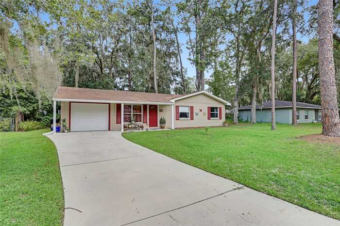 photo 1: 4621 NW 29TH TERRACE, GAINESVILLE FL 32605