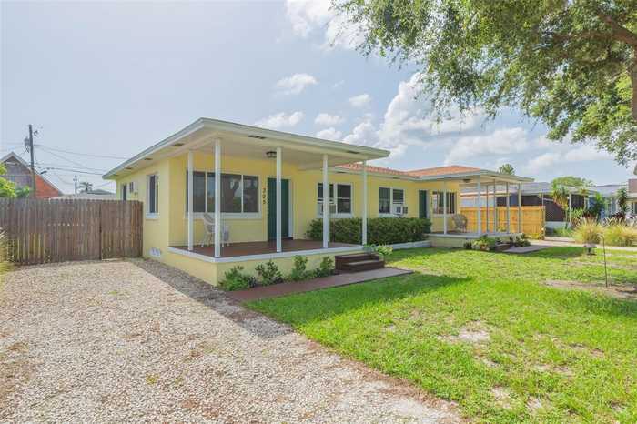 photo 2: 305 S AURORA AVENUE, CLEARWATER FL 33765