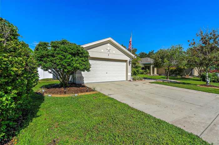 photo 2: 7187 50TH AVENUE CIRCLE E, PALMETTO FL 34221