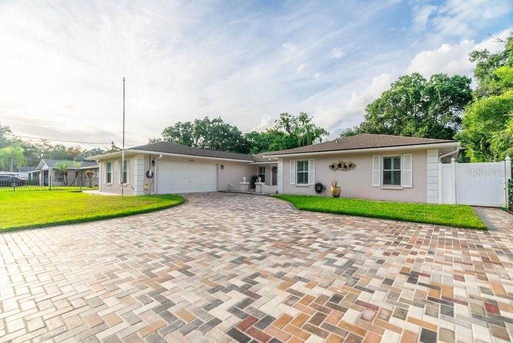 photo 1: 4003 HUDSON TERRACE, TAMPA FL 33618