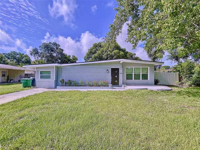 photo 1: 4014 W WYOMING AVENUE, TAMPA FL 33611