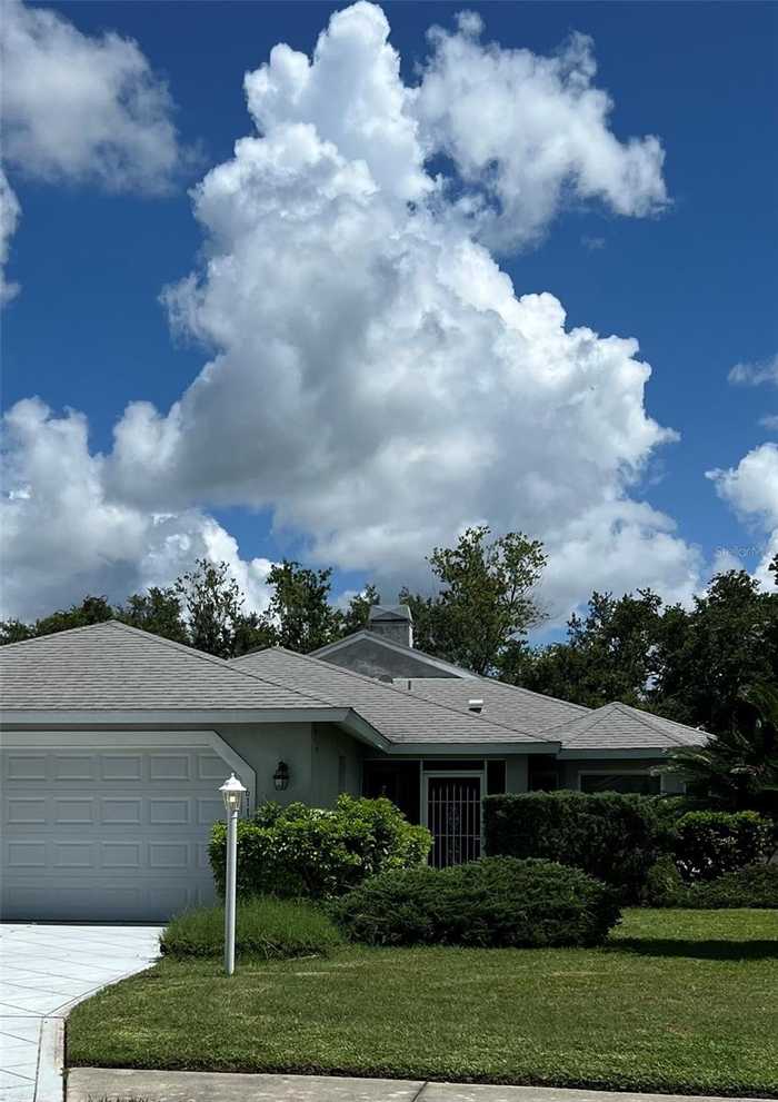 photo 2: 6119 55TH AVENUE CIRCLE E, BRADENTON FL 34203