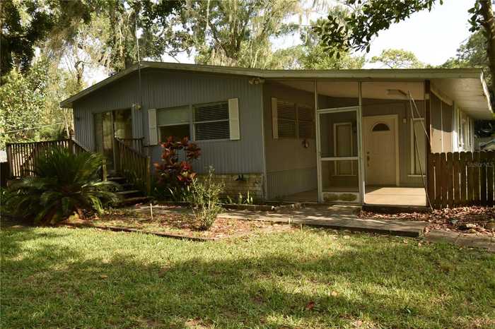 photo 1: 5804 MYRTLE LANE, TAMPA FL 33625