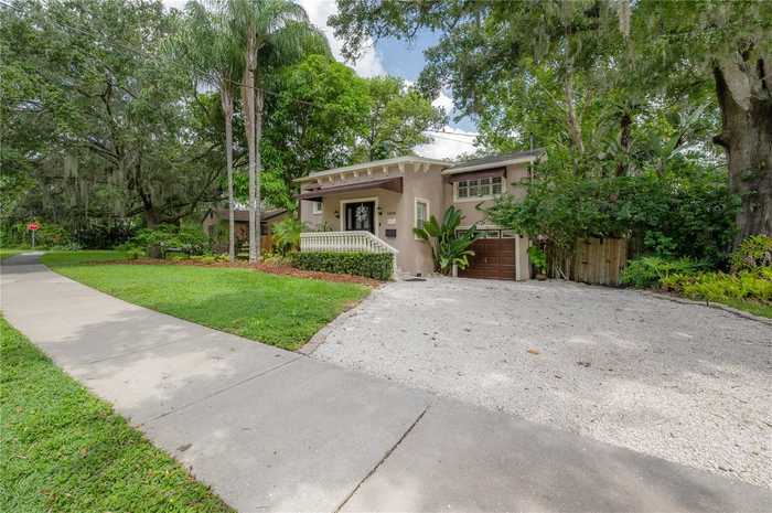 photo 2: 1204 E PARK CIRCLE, TAMPA FL 33604