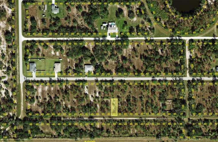 photo 1: 27082 LAS LOMAS DRIVE, PUNTA GORDA FL 33955