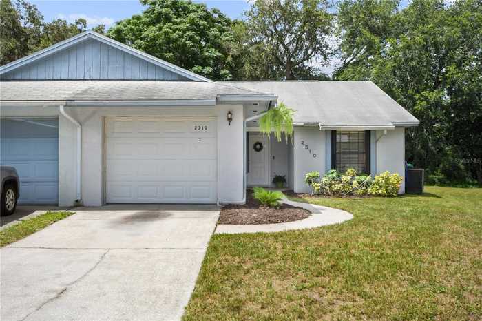 photo 1: 2510 FABRY CIRCLE, ORLANDO FL 32817