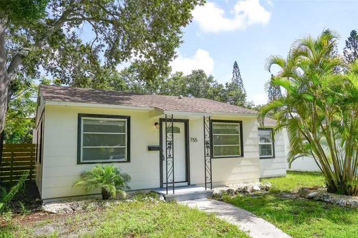 photo 1: 755 51ST AVENUE N, SAINT PETERSBURG FL 33703