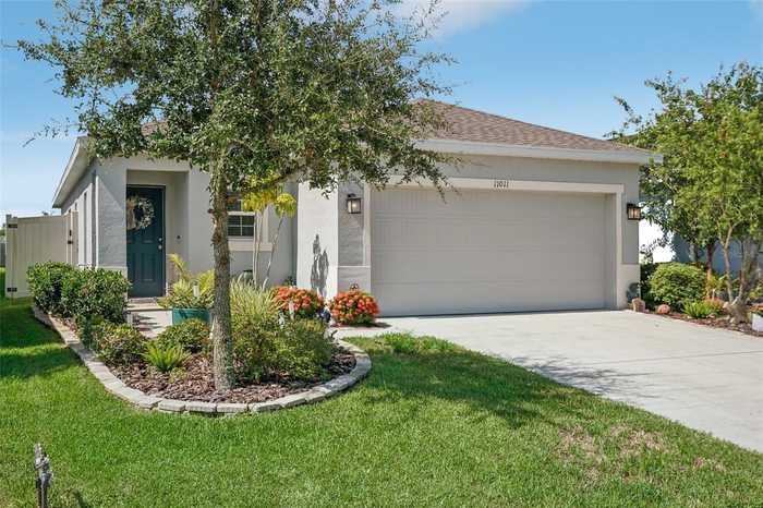 photo 1: 11011 HIGH NOON TRAIL, PARRISH FL 34219