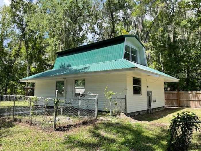 photo 2: 2584 CR 401A, LAKE PANASOFFKEE FL 33538