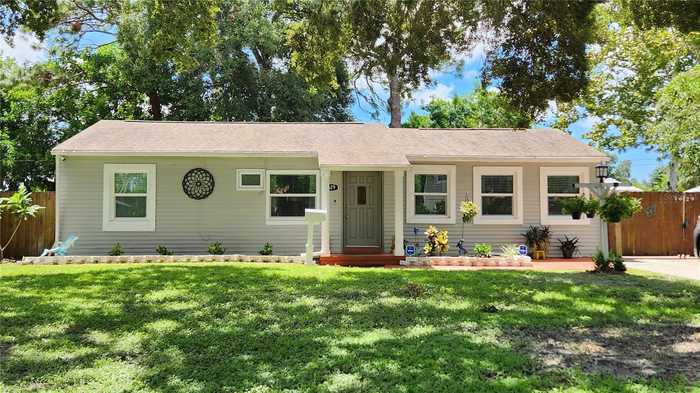 photo 1: 1629 CANTERBURY ROAD N, SAINT PETERSBURG FL 33710