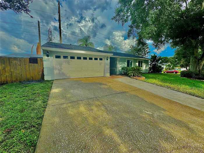 photo 1: 206 SANDWATER LANE, OLDSMAR FL 34677