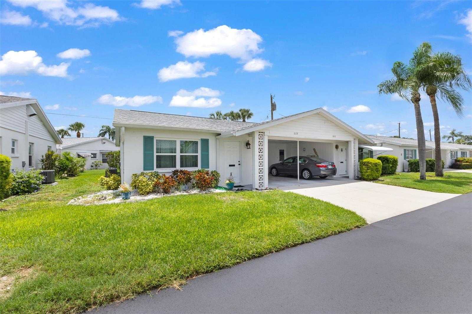 photo 1: 6038 CORAL WAY, BRADENTON FL 34207