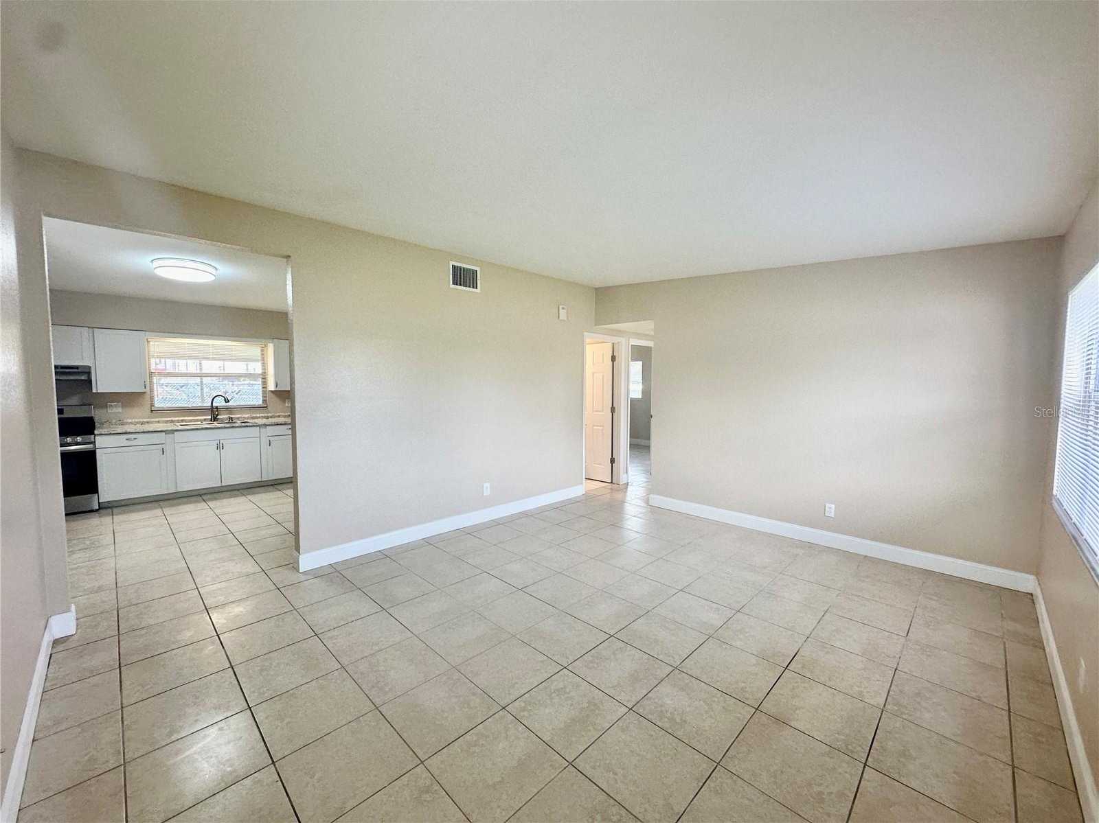 photo 2: 2 TWILIGHT LANE, WINTER HAVEN FL 33884