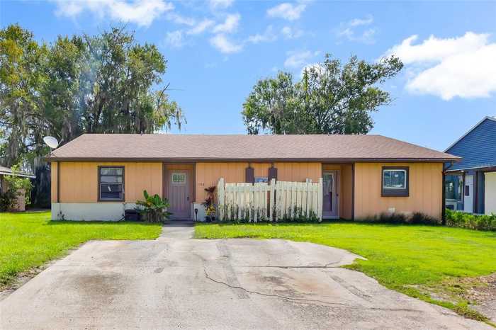 photo 2: 1318 FAIRWAY DRIVE, LAKELAND FL 33801