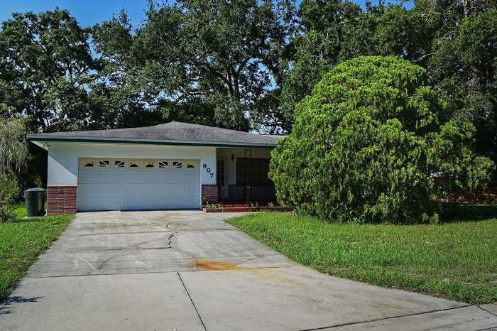 photo 2: 907 KNOLLWOOD DRIVE, DUNEDIN FL 34698