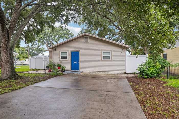 photo 1: 518 GLENOAK STREET N, SAINT PETERSBURG FL 33703