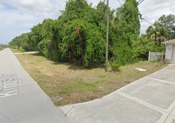 photo 1: 148 KINGS DRIVE, ROTONDA WEST FL 33947