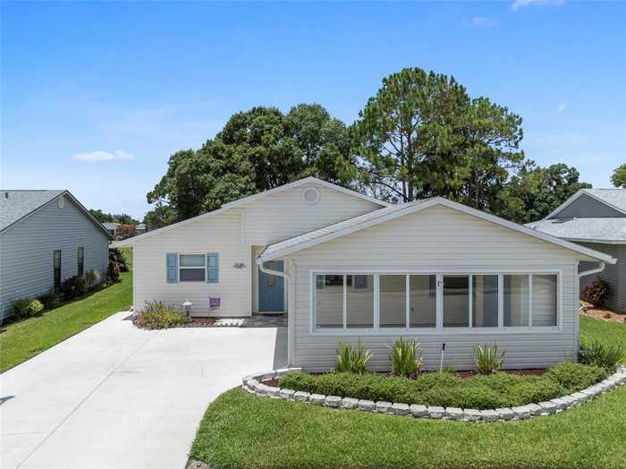 photo 2: 3140 SAND TRAP COURT, LAKELAND FL 33810