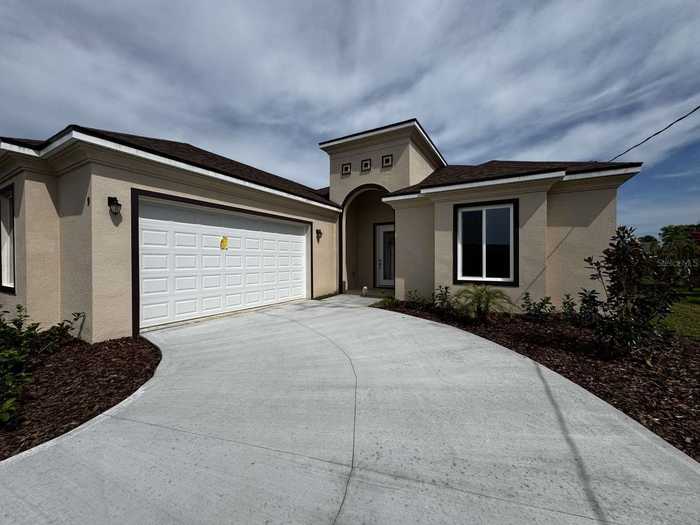 photo 2: 9 COOLIDGE COURT, PALM COAST FL 32137