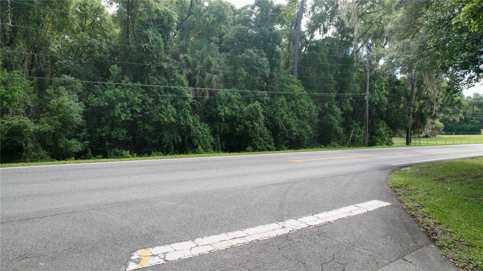 photo 2: CEDAR STREET, DUNNELLON FL 34431