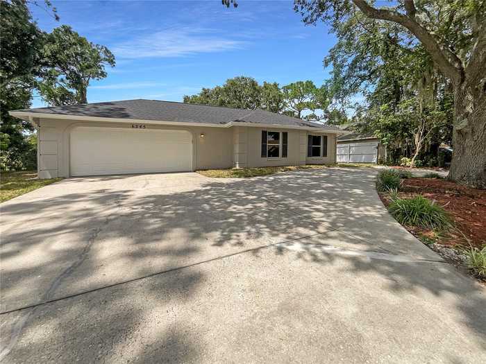 photo 1: 6245 BONAVENTURE COURT, SARASOTA FL 34243