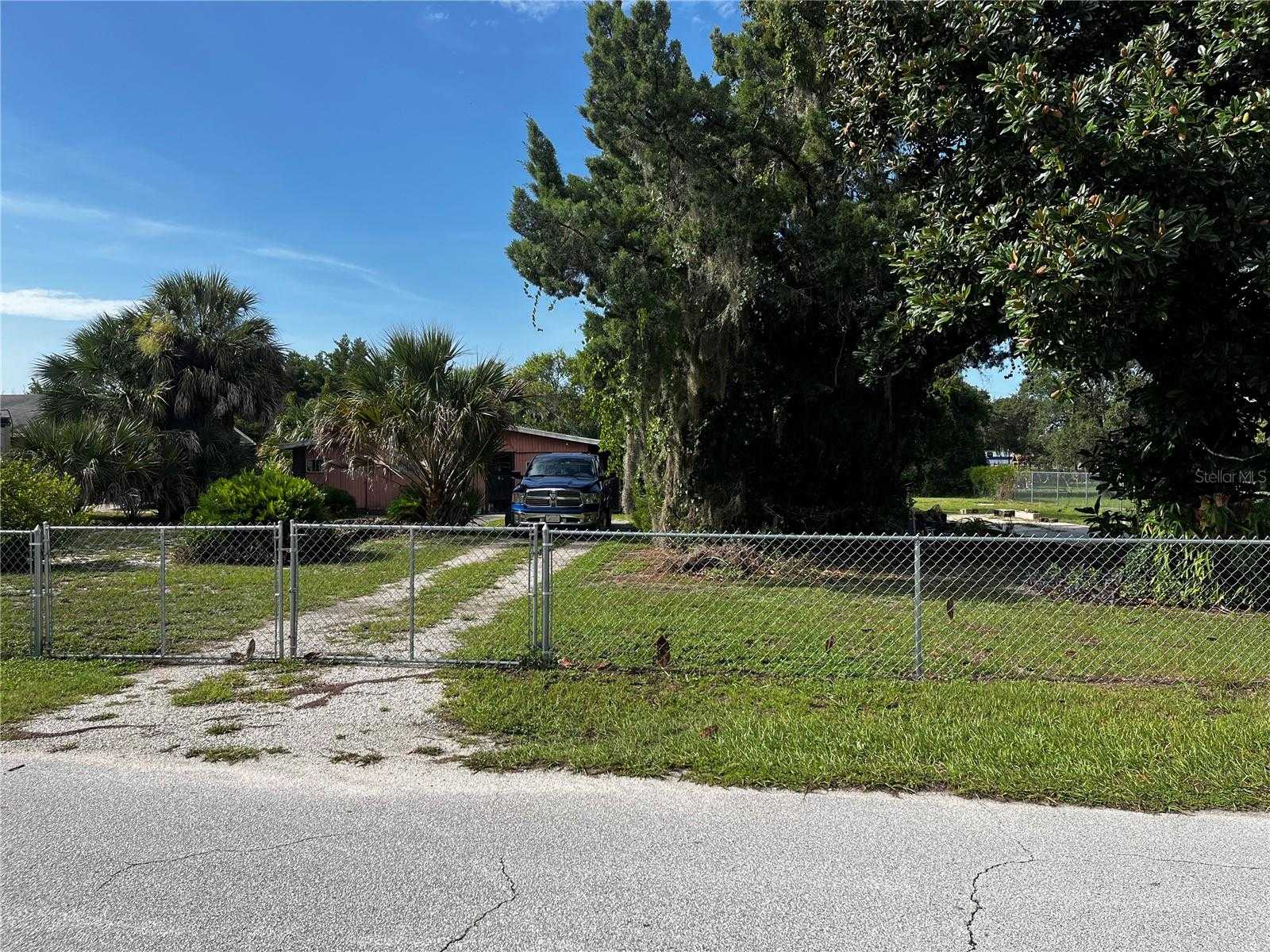 photo 2: 11304 HUGGINS STREET, LEESBURG FL 34788